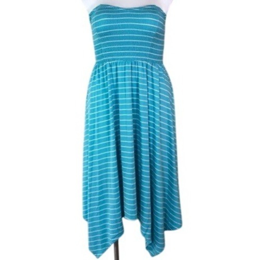 TORRID BLUE & WHITE STRAPLESS ASYMMETRICAL DRESS Size‎ XL